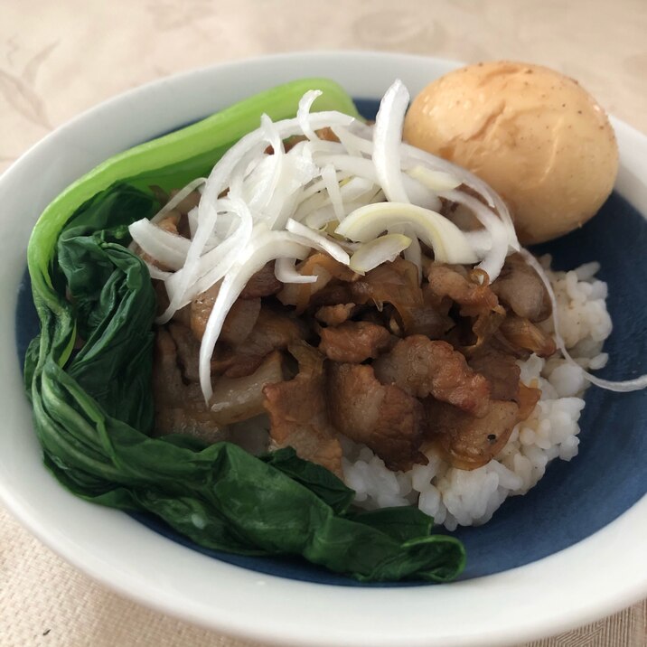 台湾屋台飯！ルーローハン